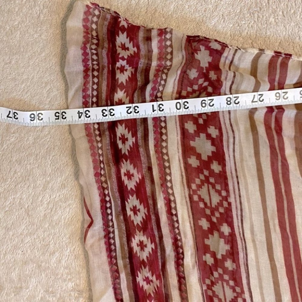 5/$25 Aztec Print Lightweight Infinity Scarf - Picture 5 of 7